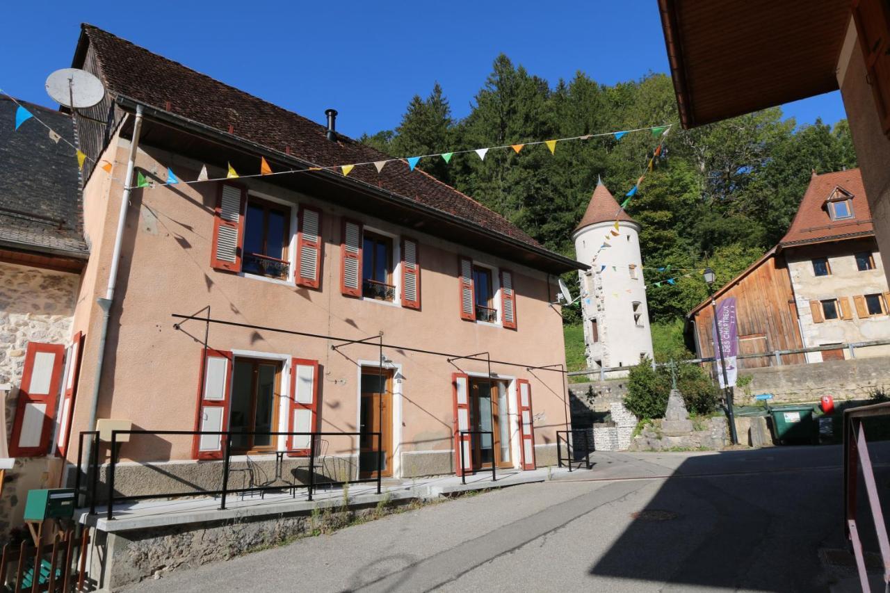Le Postillon - Duo Saint-Pierre-d'Entremont (Savoie) Exterior photo